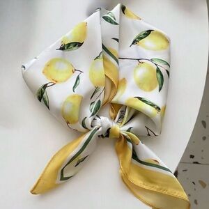 Lea Lemon Scarf